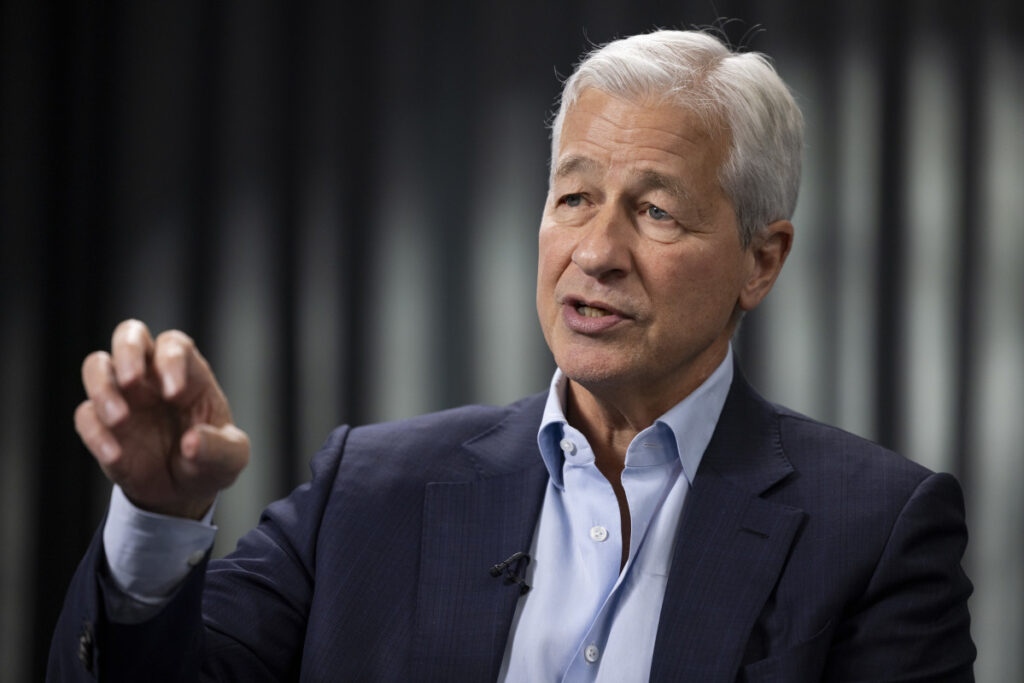 JPMorgan Chase CEO has a tough message for federal employees