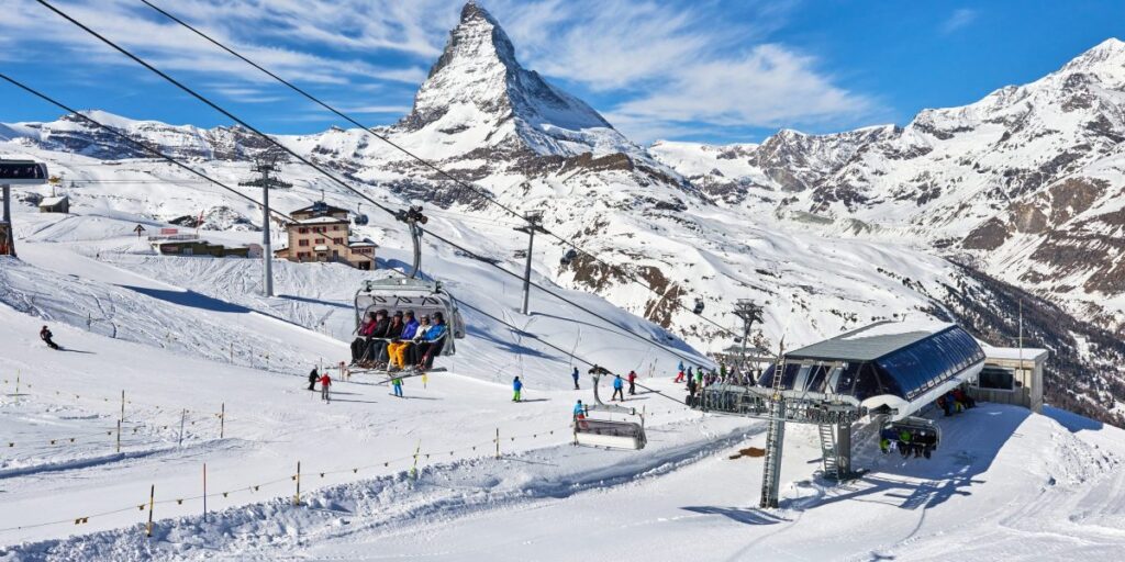 Europes ski resorts face existential crisis from climate crisis