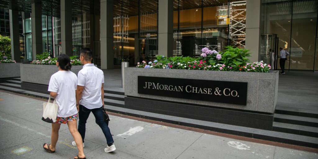 JPMorgan client who lost fortune amid dementia is denied trial